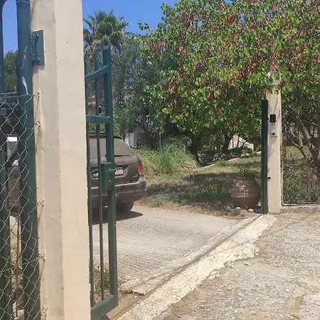 Private Close By To Halikunas And Korission Lagoon Holiday home *